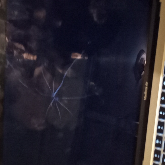 2020 Apple MacBook Air w/ M1 Chip + Vintage Nintendo 64 + Controller + Game - Picture 2 of 4